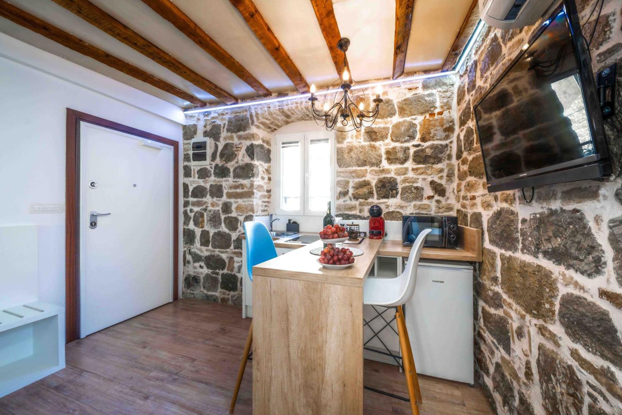 Studio Central Split Extérieur photo